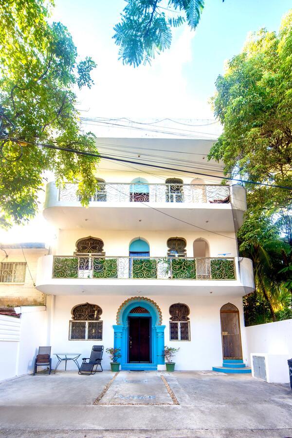 Edificio en venta en Playa del Carmen, Tohoku — 3