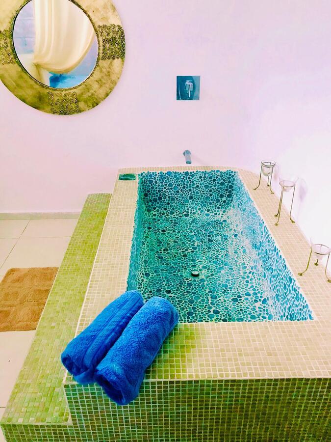 Edificio en venta en Playa del Carmen, Tohoku — 11